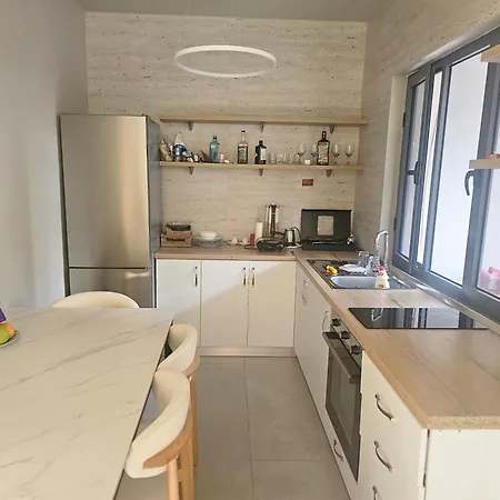 Vacation In A Quiet Near The * Golem (Tirana)