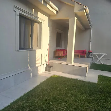 Vacation In A Quiet Near The Villa Golem (Tirana)